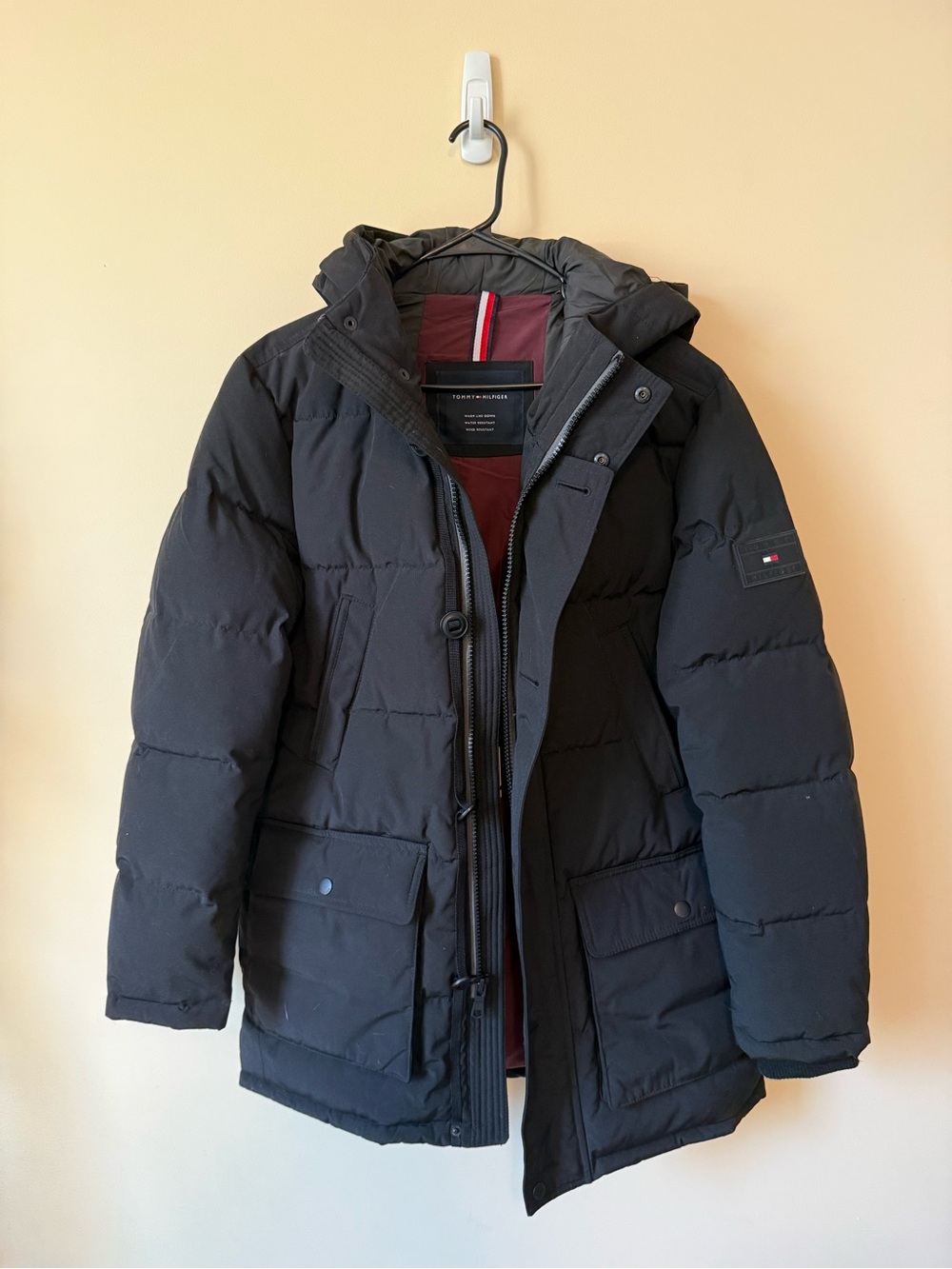 Tommy Hilfiger Women’s Black Puffer Parka